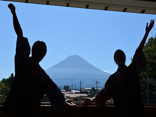 富士山　河口湖　宿泊　カップル